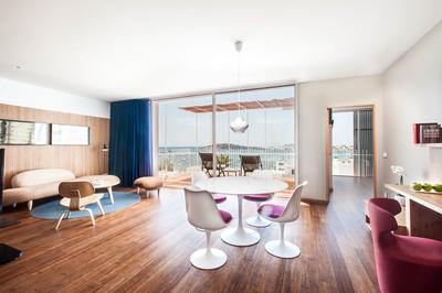 Duplex Suite With Pool