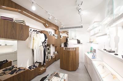 Zeus Dione Concept Store