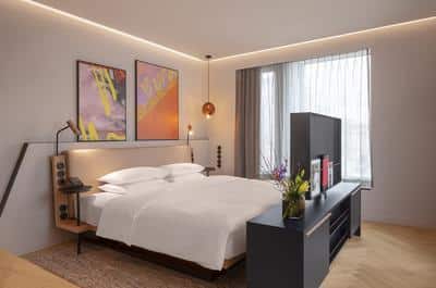 Andaz Suite