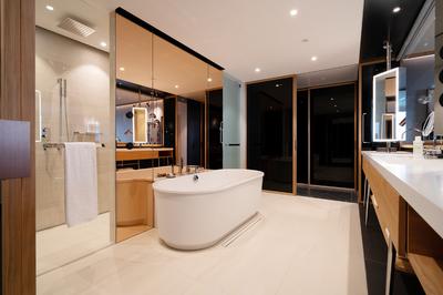 Large Suite