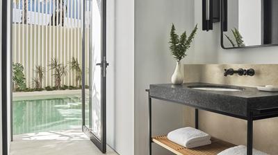 3-Bedroom Beachfront Presidential Villa