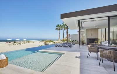 3-Bedroom Beachfront Presidential Villa