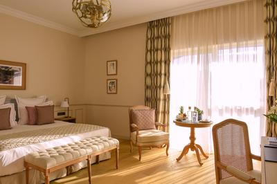 Premier Room
