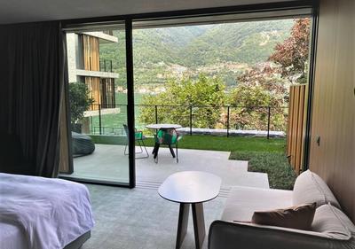 Lake Garden View