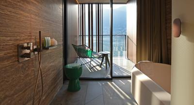 Corner Suite