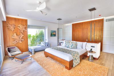 Beach Villas with Pool