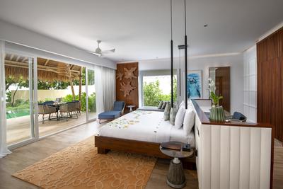 Jacuzzi Beach Villas