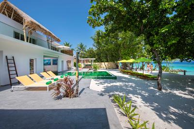 Royal Beach Villa