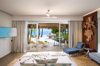 Jacuzzi Beach Villas
