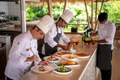 Beach Club Grill