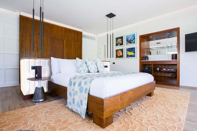 Family Beach Villas with Pool