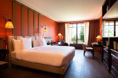 La Reserve Geneve Hotel, Spa & Villa image