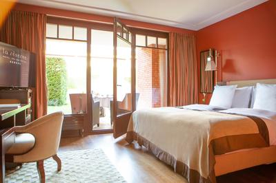 La Reserve Geneve Hotel, Spa & Villa image