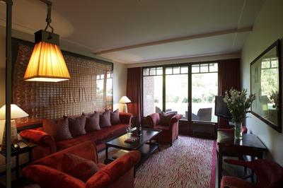 Leman Suite