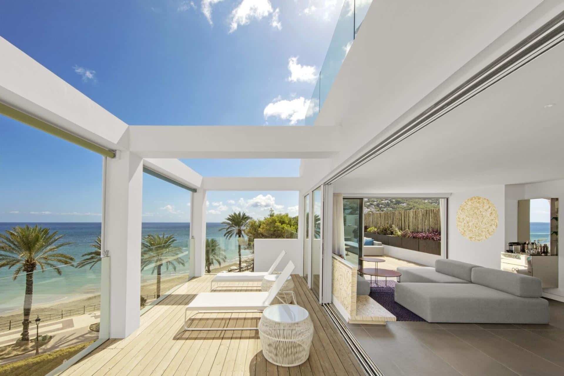 Wow Suite, 1 King, Sea View, Terrace