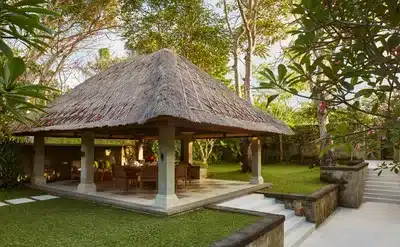 Five-Bedroom Villa
