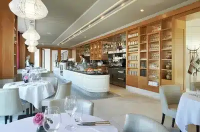 Roca Restaurant