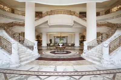 Lobby Grand Staircase