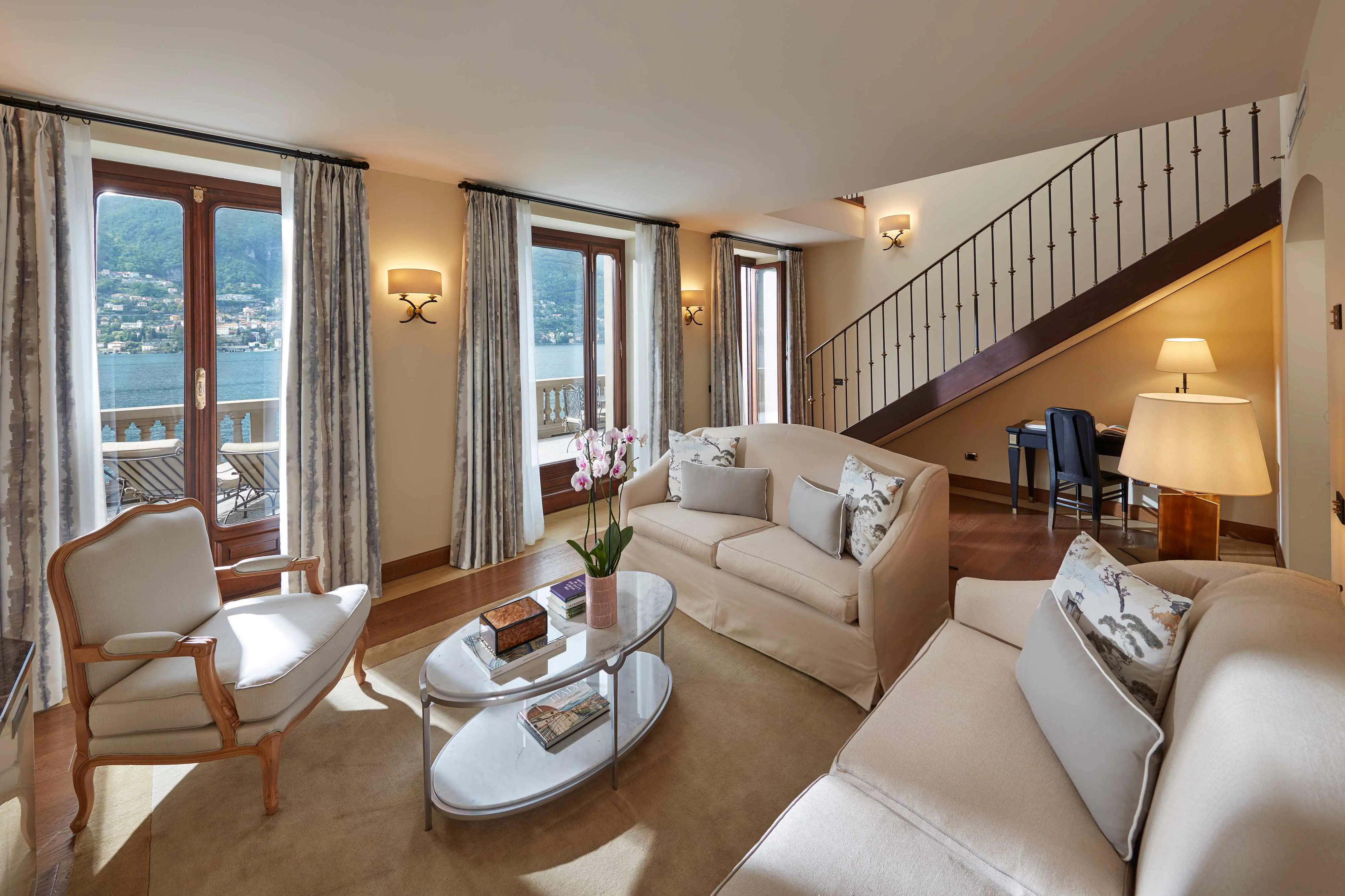 Vista Lago Duplex Terrace Suite
