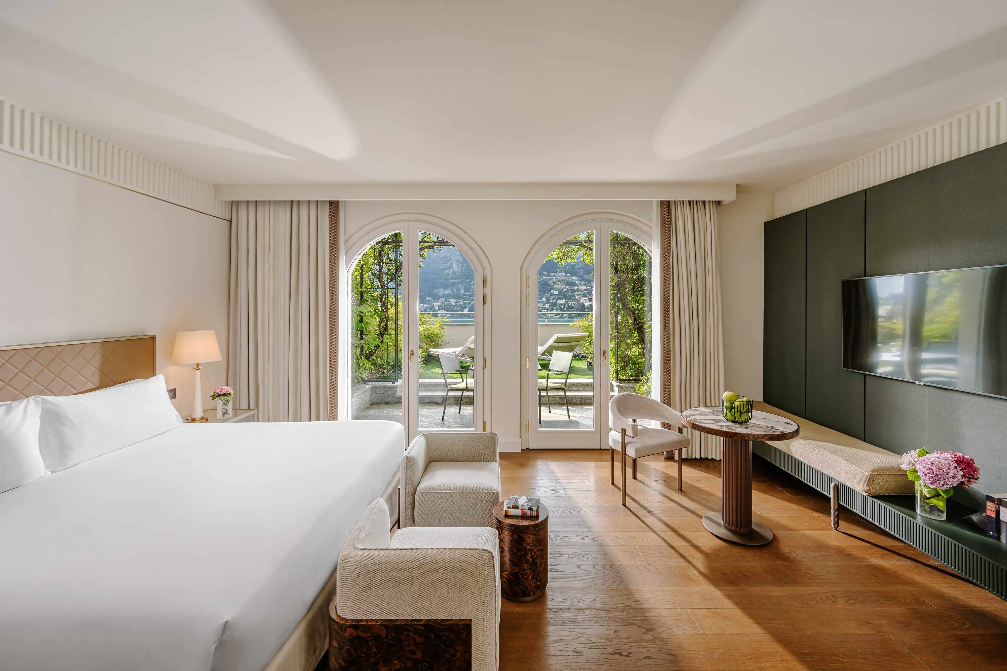 Vista Lago Room