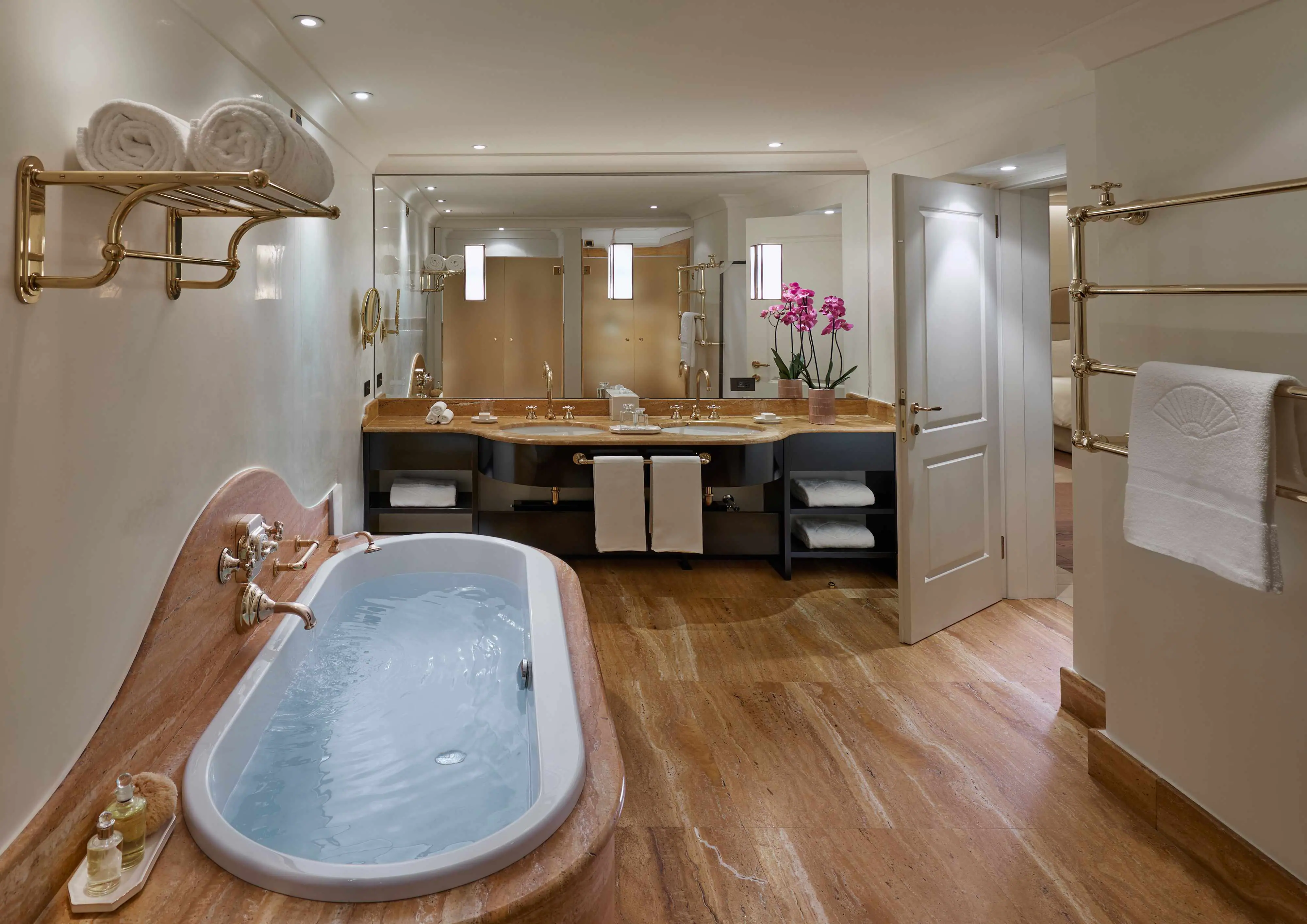 Vista Lago Duplex Terrace Suite