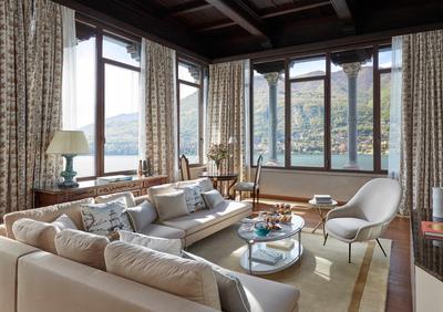 Penthouse Suite