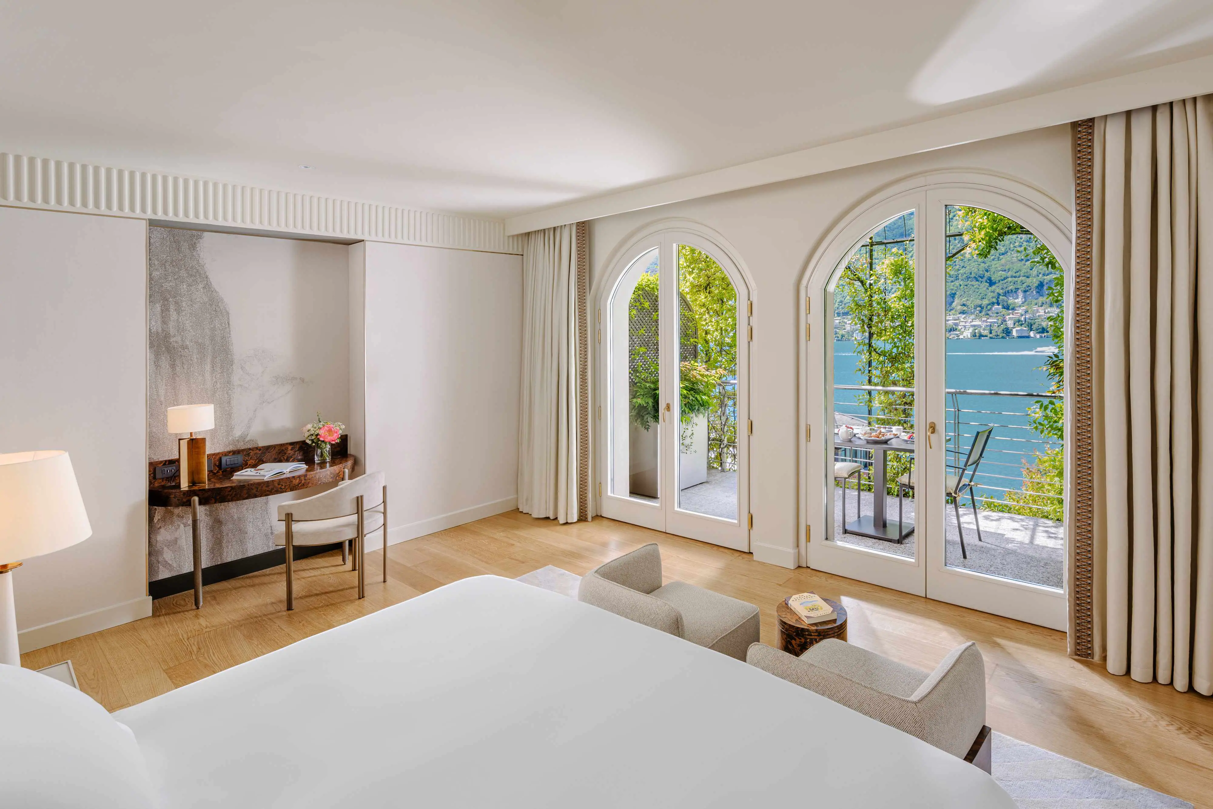 Grand Vista Lago Suite