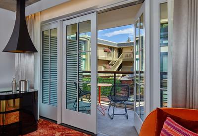 Spectacular King Balcony
