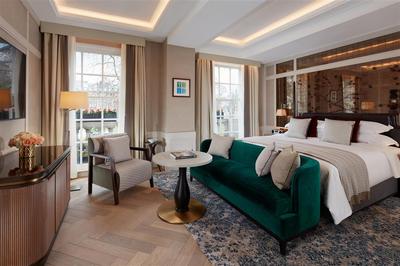 Lord Harrowby Suite