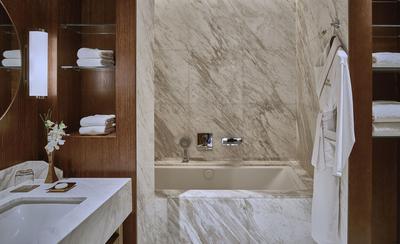 King Premier Room