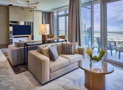 One Bedroom Residential Corner Suite Balcony
