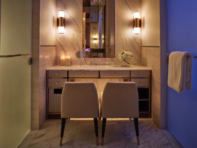 Waldorf Astoria Spa- 
 Couple Suite