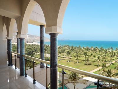 Executive Sea View Suite