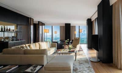 Premium Suite