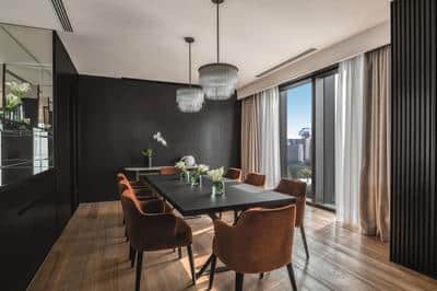 Premium Suite