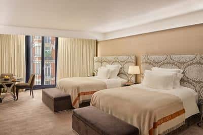 Executive Room, 2 Queens
