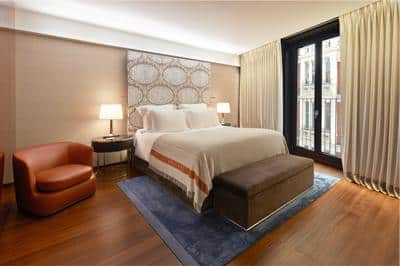 Knightsbridge Suite