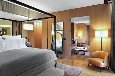 Premium Suite
