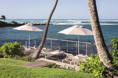Oceanfront Lounge Area
