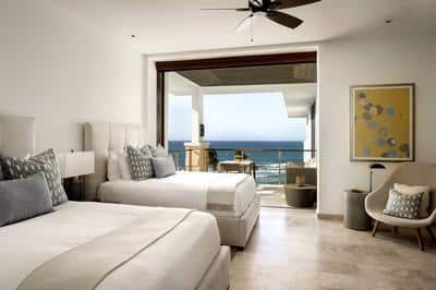 Three Bedroom Residence - Queen/Queen Bedroom