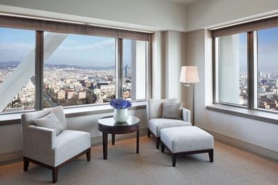 Executive Suite - City View