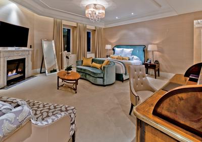 Royal Suite