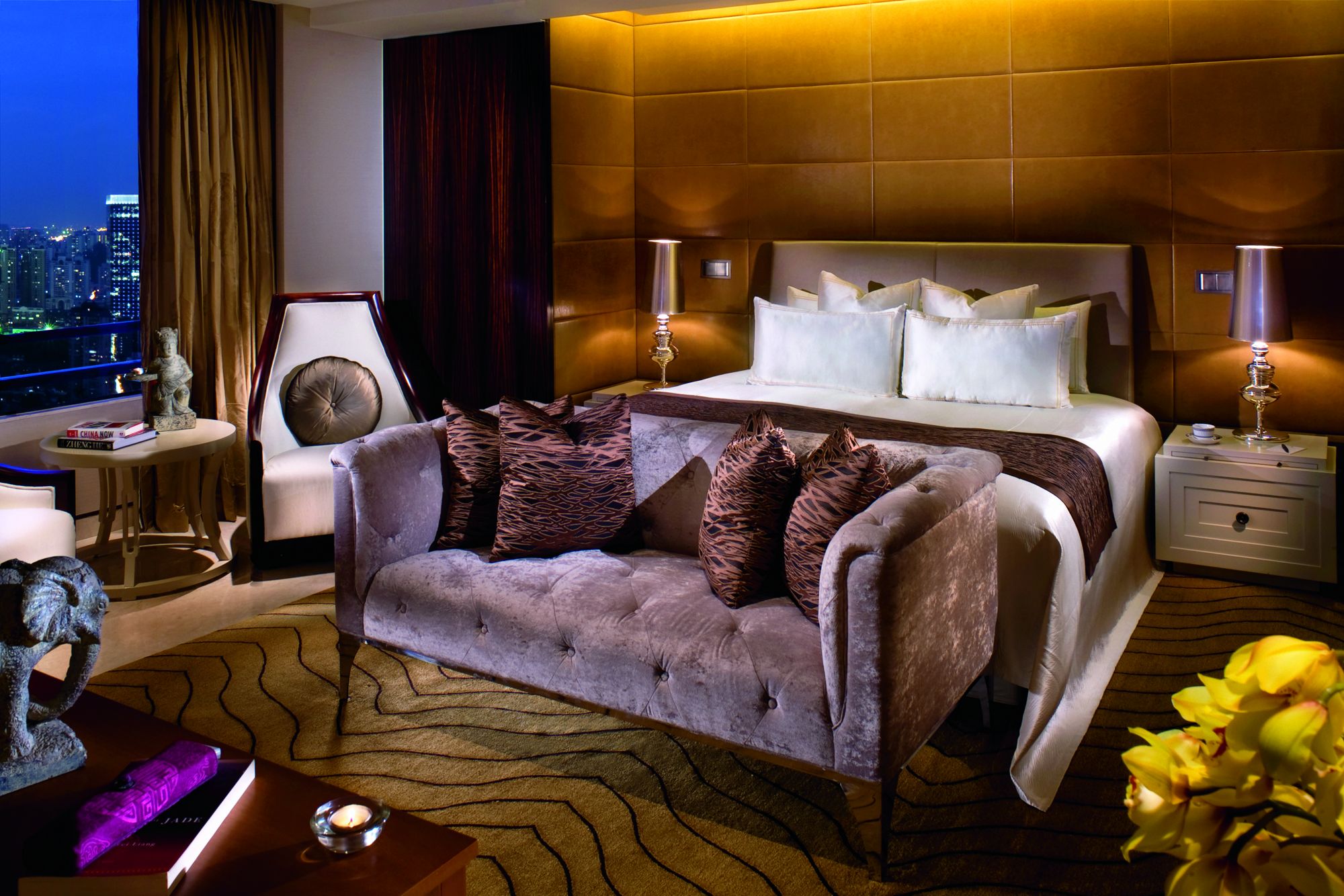 The Portman Ritz-Carlton, Shanghai image