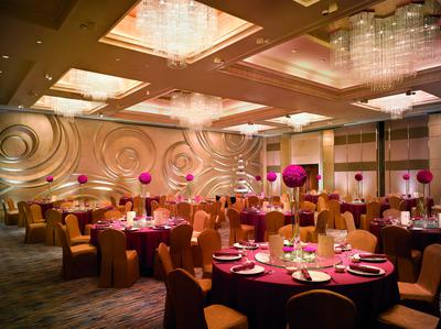 The Portman Ritz-Carlton, Shanghai image