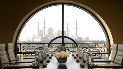 The Ritz-Carlton Abu Dhabi, Grand Canal image