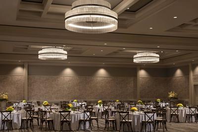 The Ritz-Carlton Naples, Tiburon image