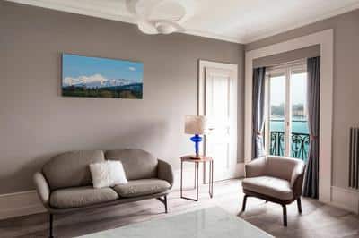 Junior Lake Front Suite