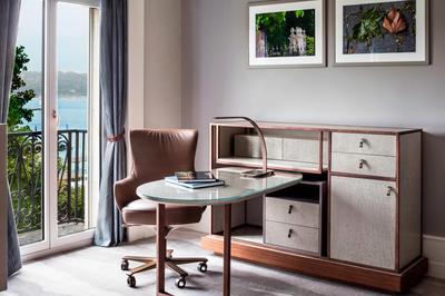 Deluxe Lake-View Room