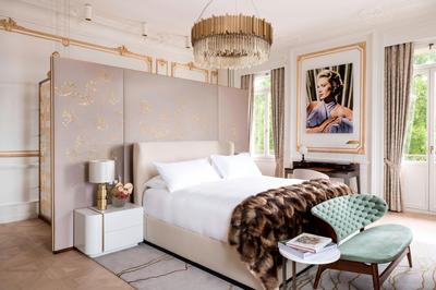 Grace Kelly Suite