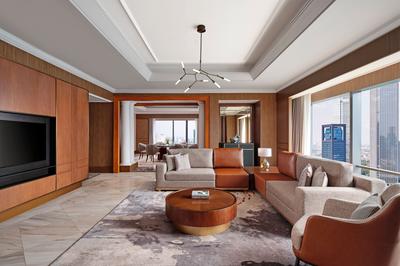 Ritz-Carlton Suite